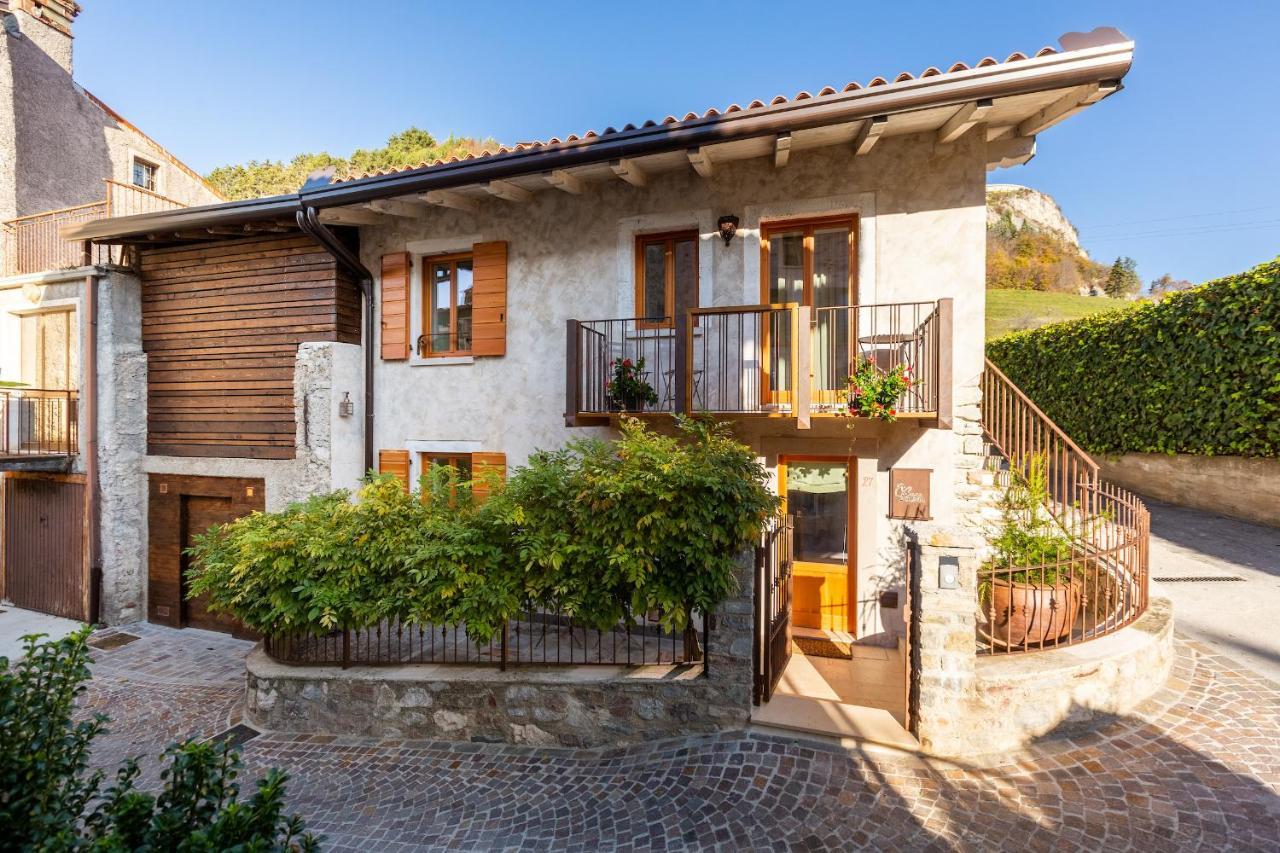 Borgo Cantagallo Casa Olivia 2 Tremosine Εξωτερικό φωτογραφία